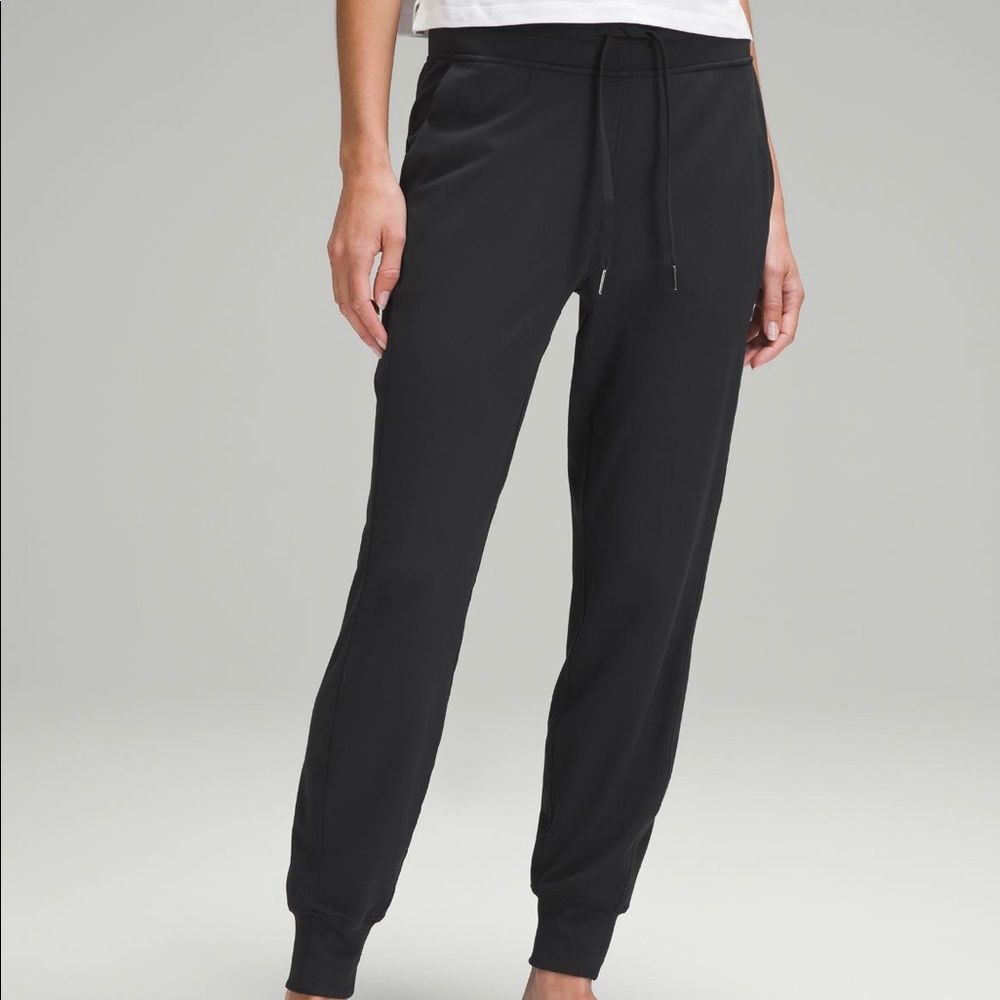 Lululemon Ready to Rulu High Rise Jogger
